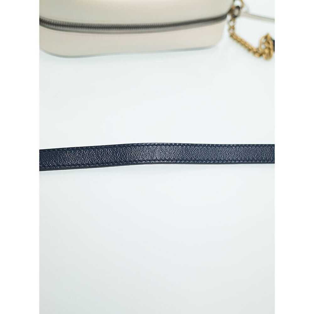 GUCCI GG Marmont Quilted Shoulder Bag - Picture 7 of 9
